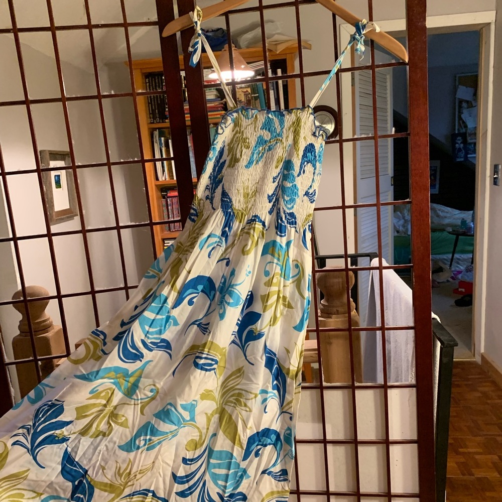 Hawaiian dress